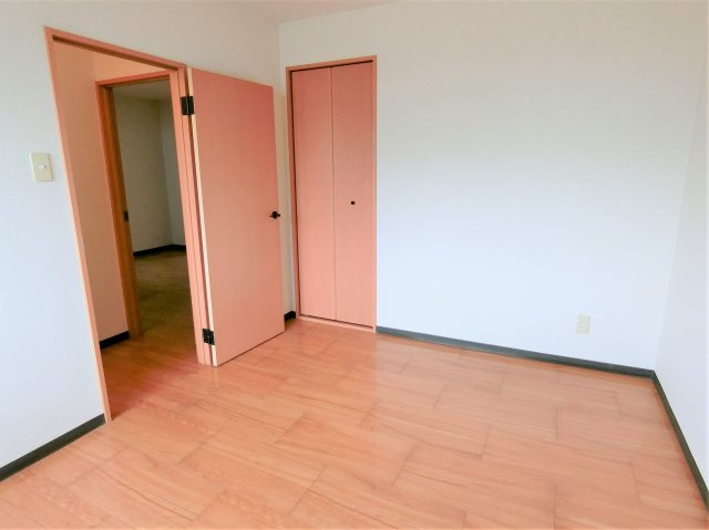 アサヒコーポの洋室