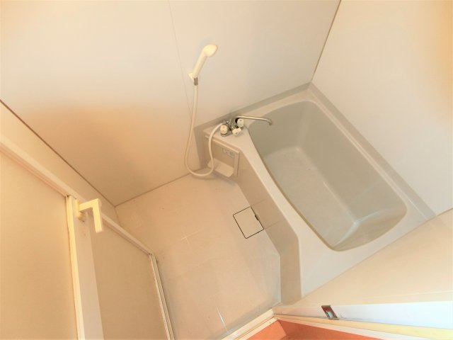 アサヒコーポの浴室