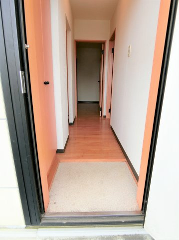 アサヒコーポの玄関