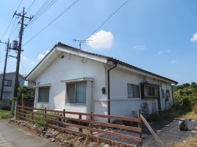 藤岡市立石　中古一戸建ての外観|外はこのようになっています
