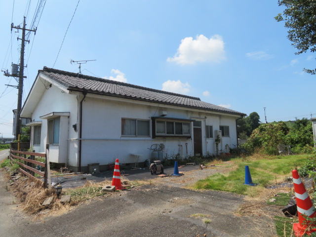 藤岡市立石　中古一戸建ての外観|外はこのようになっています