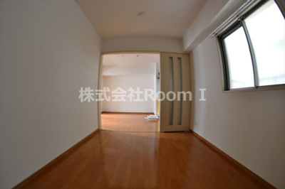 【寝室】 | セントロイヤルクラブ谷町 | 寝室にぴったりのお部屋です