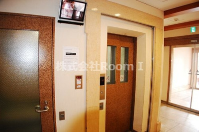 【ロビー】 | セントロイヤルクラブ谷町 | 落ち着いたロビーです