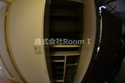 【玄関】 | セントロイヤルクラブ谷町 | ゆったりとした玄関です