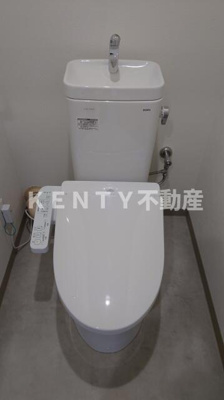 【トイレ】 | ジョイホームズⅡ | 落ち着いた色調のトイレです