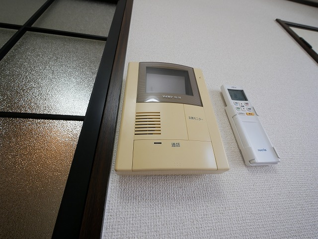 タウニィ高畑のセキュリティ|モニター付きインターホン