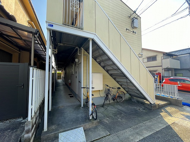 タウニィ高畑のその他共用部分|共有部も広くて、しっかりしてますね