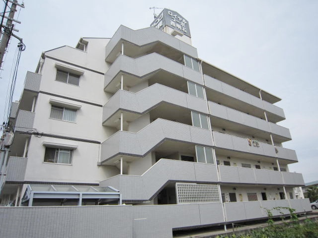 ロイヤルコーポ西明石の外観|ロイヤルコーポ西明石