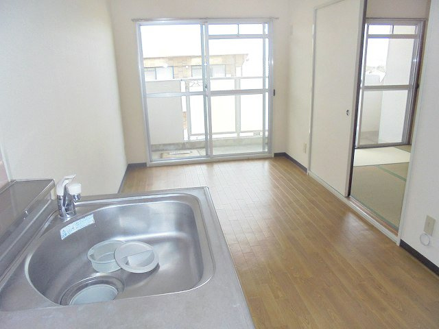 ロイヤルコーポ西明石のキッチン