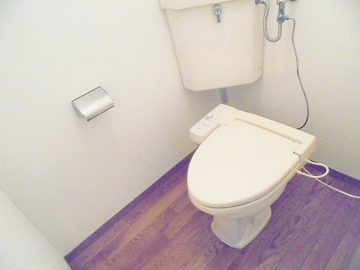 ロイヤルコーポ西明石のトイレ