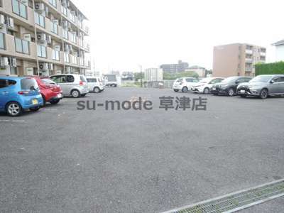【駐車場】 | ラルースⅡ