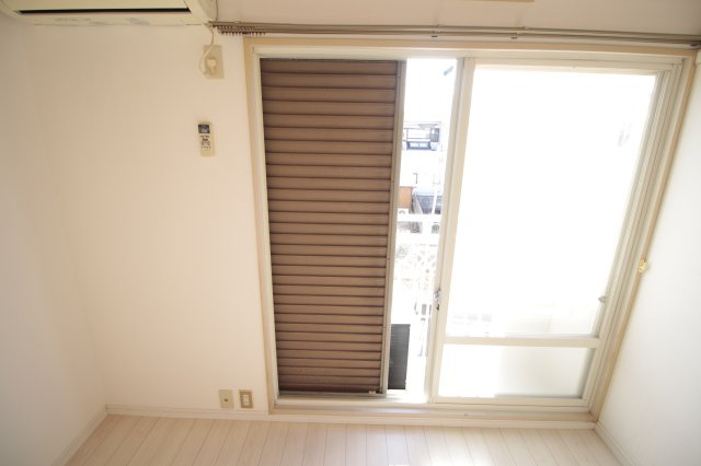 【セキュリティ】 | メゾンエトワール | 雨戸付