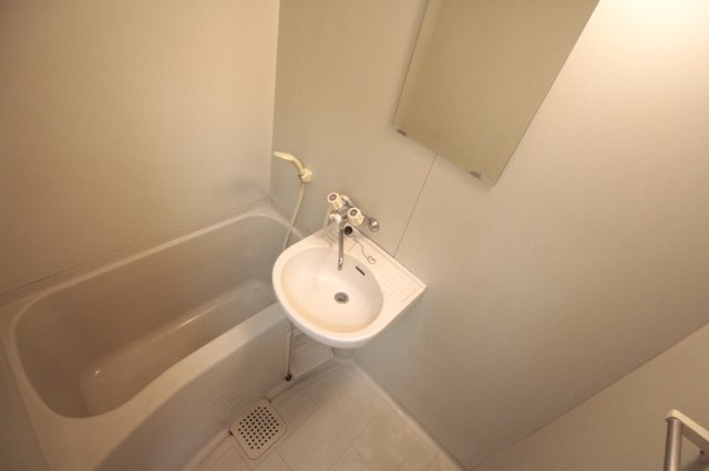 【浴室】 | メゾンエトワール | バストイレ別