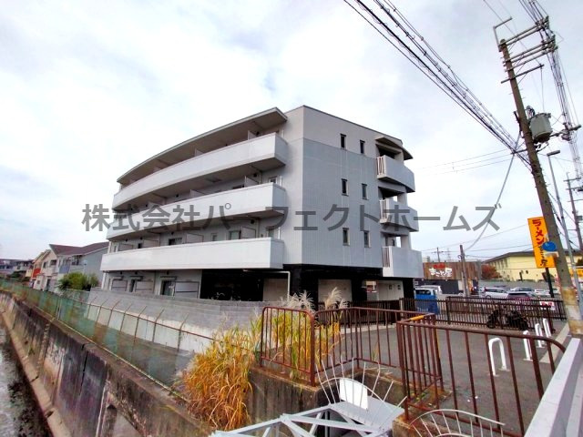 プラリア磯島の外観|外観もきれいです