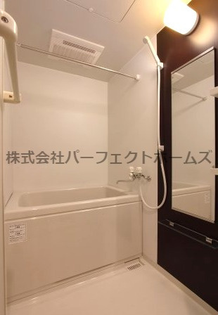 プラリア磯島の浴室|日々の疲れを癒すお風呂付です