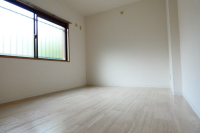 【寝室】 | リバーサイド多摩 | 5.0帖寝室