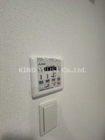 セレニテ梅田ESTの浴室|浴室乾燥機完備です