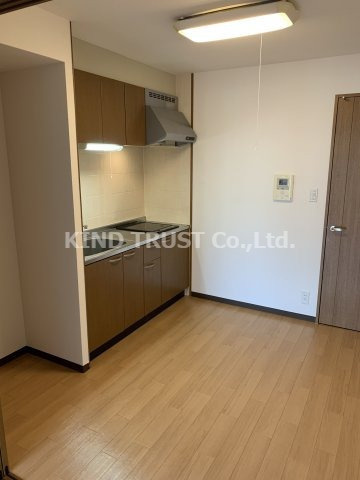 天満リバーサイドプラザの居間・リビング|リビングです