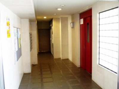 【エントランス】 | ウィーブ中央 | エントランス