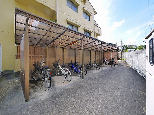 富雄サンパレスⅠ号館のその他共用部分|駐輪場です