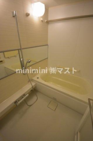 クレヴィアタワー中之島の浴室|別号室参考写真