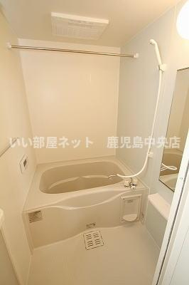1階浴室（B101）