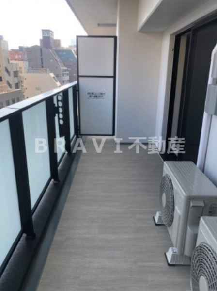 SK RESIDENCES SHINSAIBASHI　BRAVI不動産のバルコニー|【GRAN PASEO心斎橋EAST】バルコニー