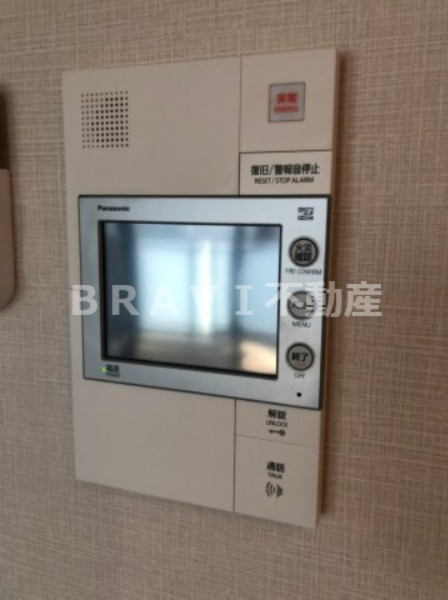 SK RESIDENCES SHINSAIBASHI　BRAVI不動産のセキュリティ|【GRAN PASEO心斎橋EAST】モニター付きインターホン