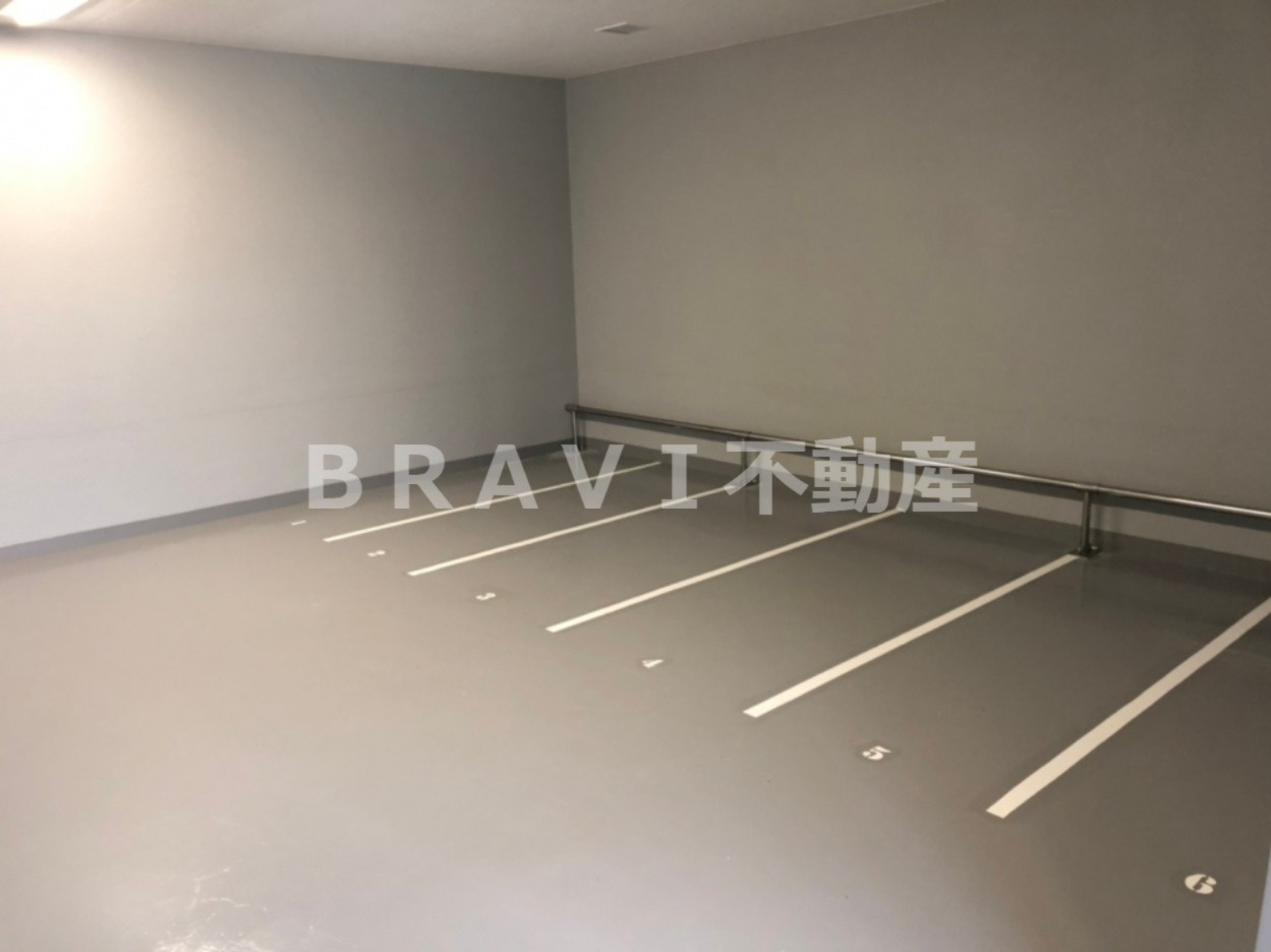 SK RESIDENCES SHINSAIBASHI　BRAVI不動産のその他共用部分|【GRAN PASEO心斎橋EAST】バイク置場