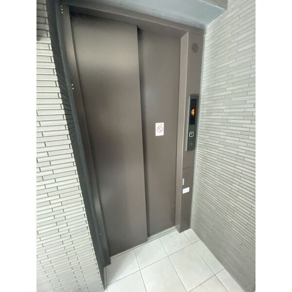 レーヴメゾン羽衣のその他共用部分|エレベーター