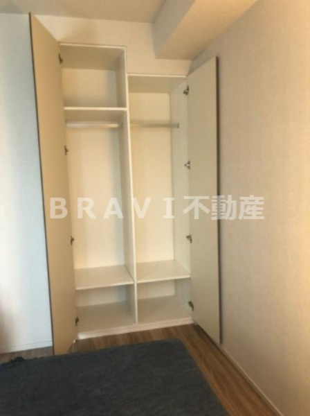 SK RESIDENCES SHINSAIBASHI　BRAVI不動産の収納|【GRAN PASEO心斎橋EAST】寝室の収納です