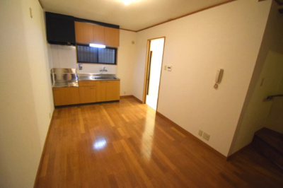 【居間・リビング】 | 駒ヶ林町4丁目貸家