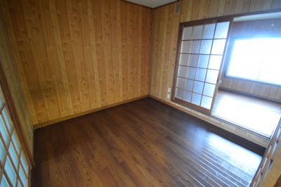 【洋室】 | 駒ヶ林町4丁目貸家