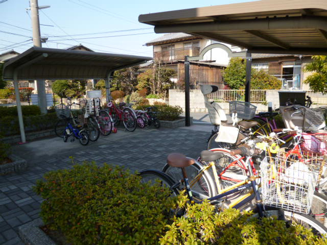 エランドールのその他共用部分|自転車置き場