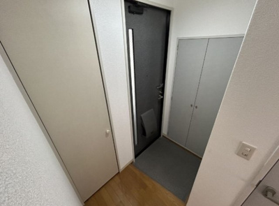 【玄関】 | エスコート警弥郷