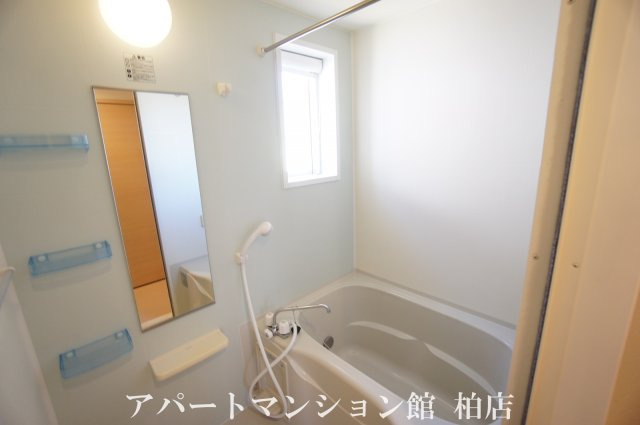 プロムナードの浴室|同施工会社、同型タイプです
