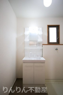 【独立洗面台】 | ハイツ275 | 独立洗面台で身支度をすべて済ませてしまいましょう