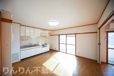 【居間・リビング】 | ハイツ275 | 使いやすい居間です