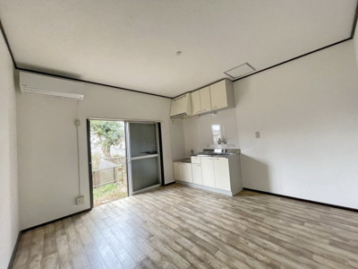 【居間・リビング】 | 第二湯澤ハイツ