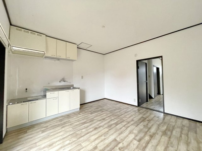 【居間・リビング】 | 第二湯澤ハイツ