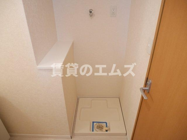 【設備】 | スタンドリバーしののめ | スタンドリバーしののめの室内洗濯機置き場