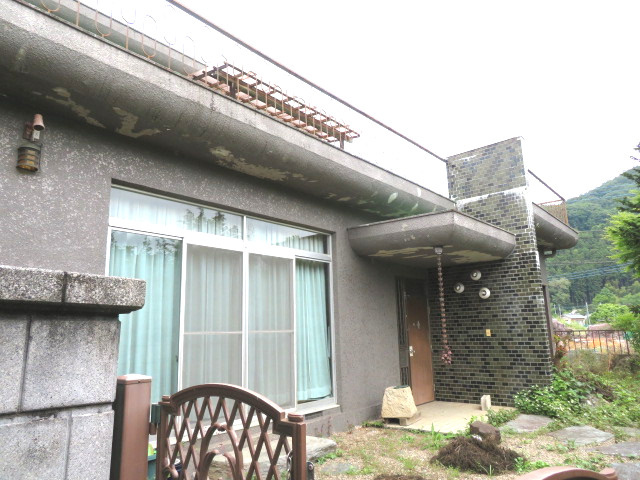 藤岡市鬼石　中古一戸建て②の外観|おしゃれな外観です