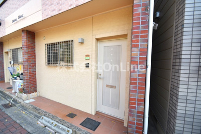 【エントランス】 | メゾンプレジール