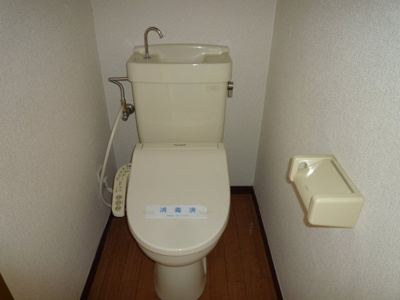 【トイレ】 | ジュネスシラハタ | 温水洗浄便座