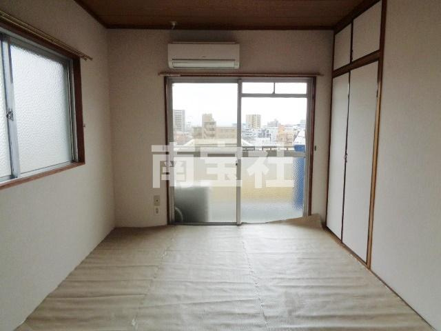 【居間・リビング】 | 和室6畳☆エアコンついてます