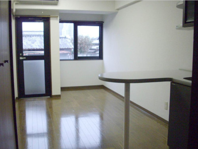 【内装】 | 第2エクセルねり善