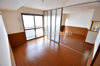 【洋室】 | RISA A棟