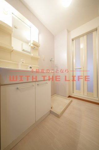 オリエントクレスト【10，000円キャッシュバック対象物件】の洗面所|スペースが確保できる洗面所です