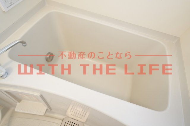 オリエントクレスト【10，000円キャッシュバック対象物件】の浴室|落ち着いた空間のお風呂です