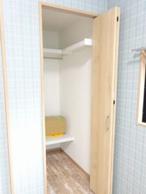【収納】 | f-cube 1st Toyonaka | ※同タイプの写真となり、実際のお部屋とは異なる場合があります
